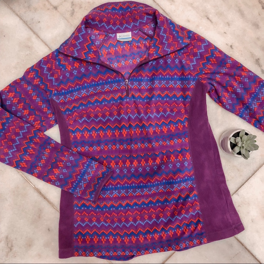 Columbia sweater